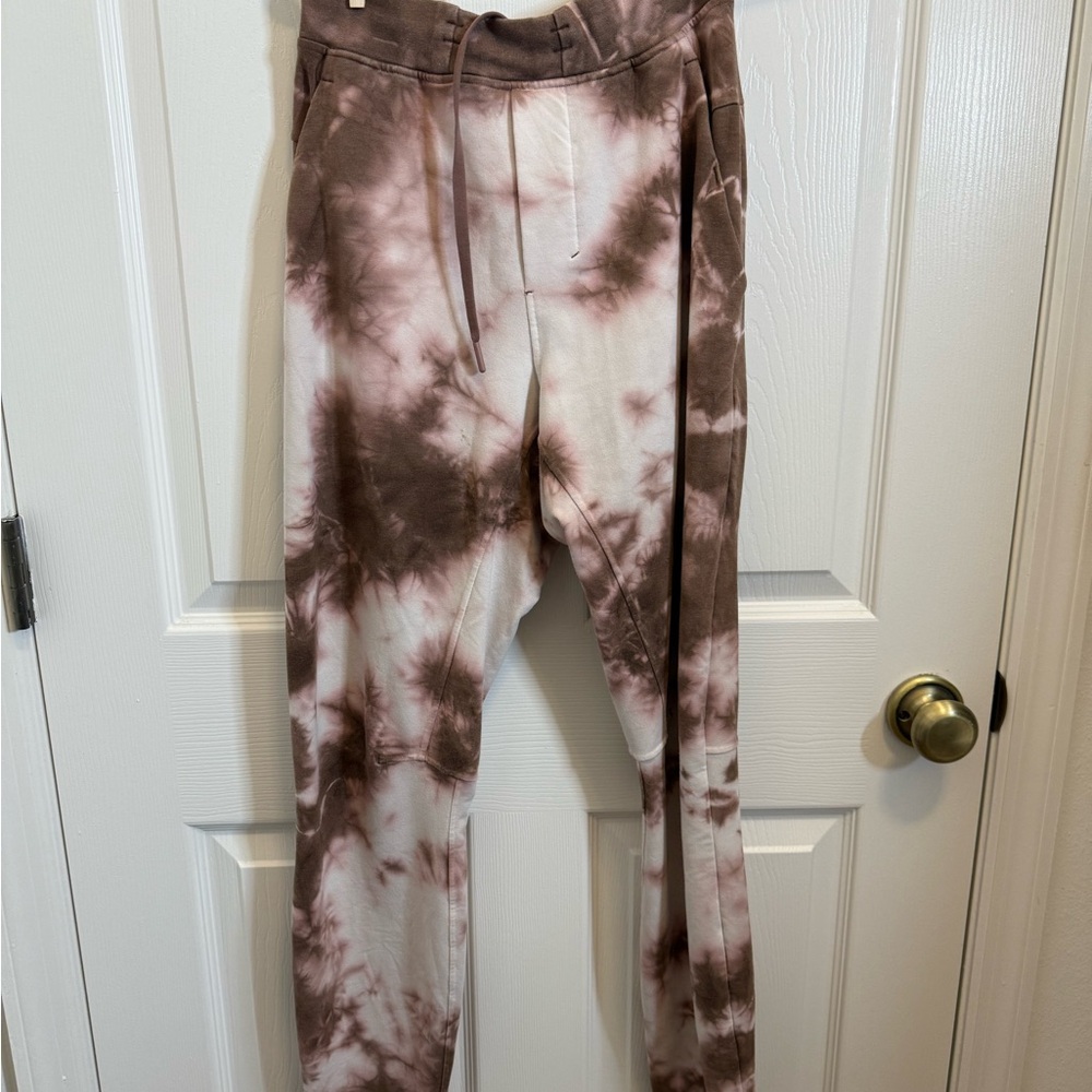 lululemon Tie-Dye Jogger Pants